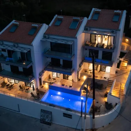 Kalipso & Nafsika Maisonettes Grey Diamond בית נופש